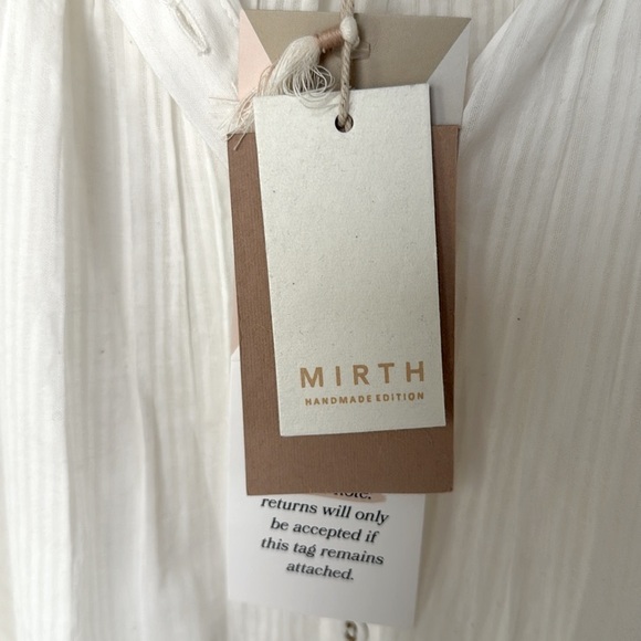 MIRTH Kerala Short Sleeved Blouse Button Down White Pinstripe XSMALL NEW NWT - Picture 7 of 14